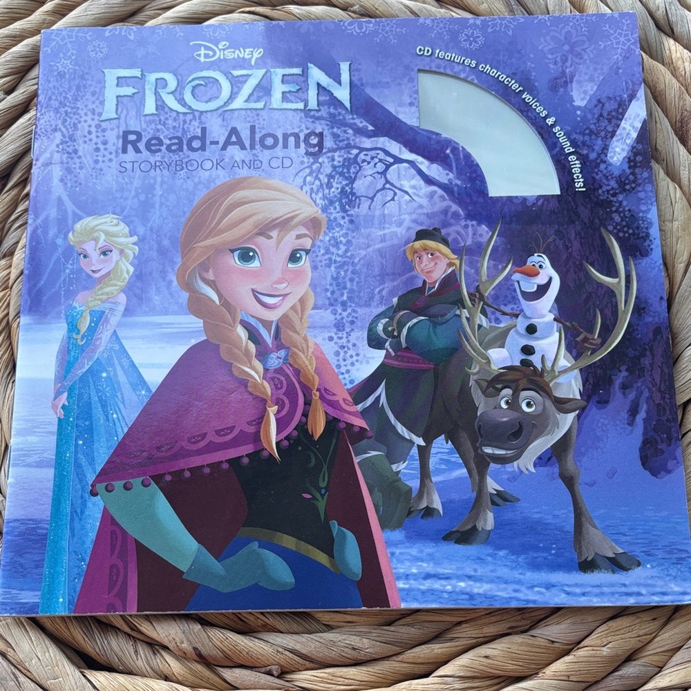 Disney Frozen Read-Along Storybook and CD - Purple, Blue